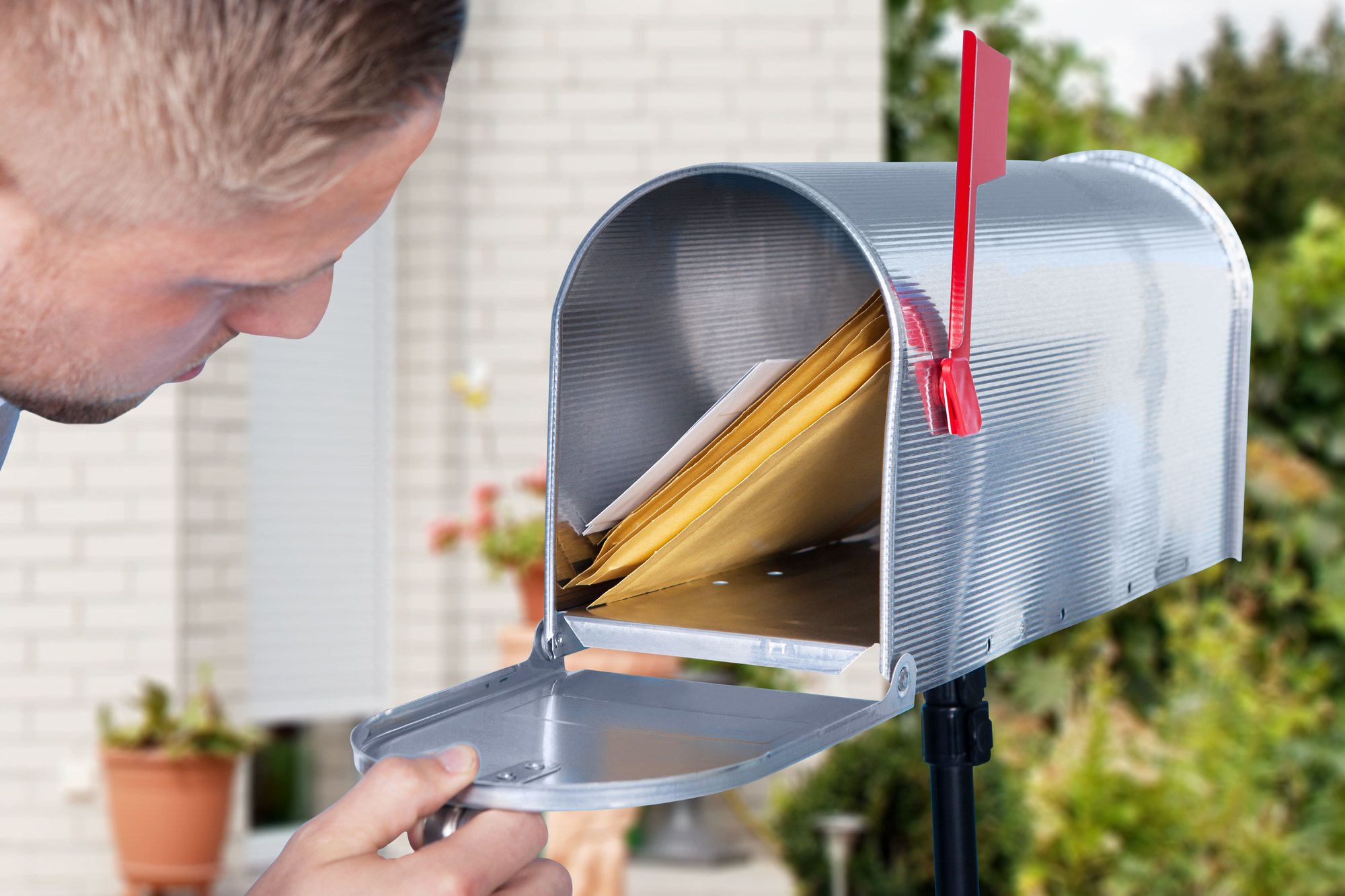 mailbox-min